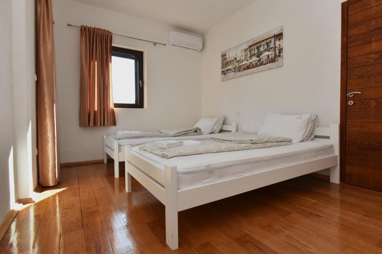 Villa Ariel Luštica Esterno foto