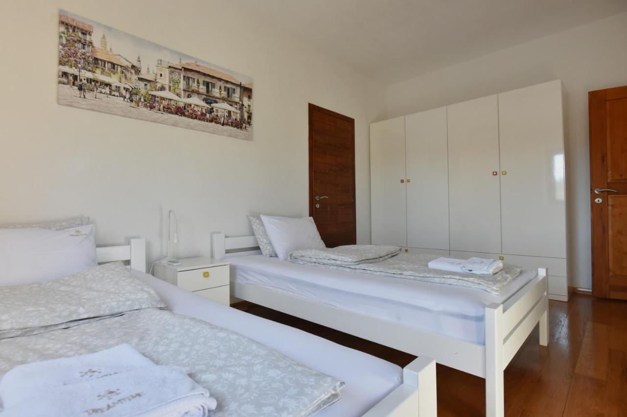 Villa Ariel Luštica Esterno foto